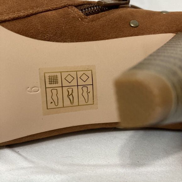 Vintage Studded Ankle Boots by Donna Salyer Size 6, heel 4" Zipper Suede Stylish - Picture 4 of 15